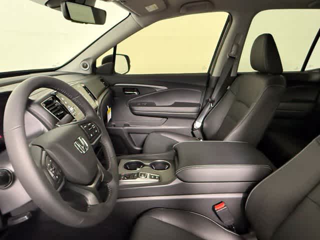 New 2026 Solar Silver Metallic Honda RTL image 28