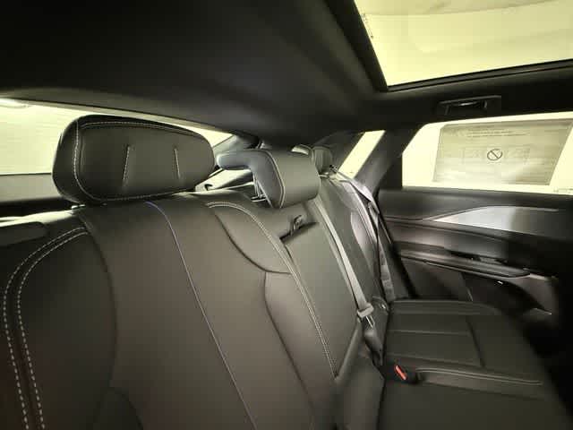 New 2027 Vibrant White Tricoat Cadillac Sport image 31