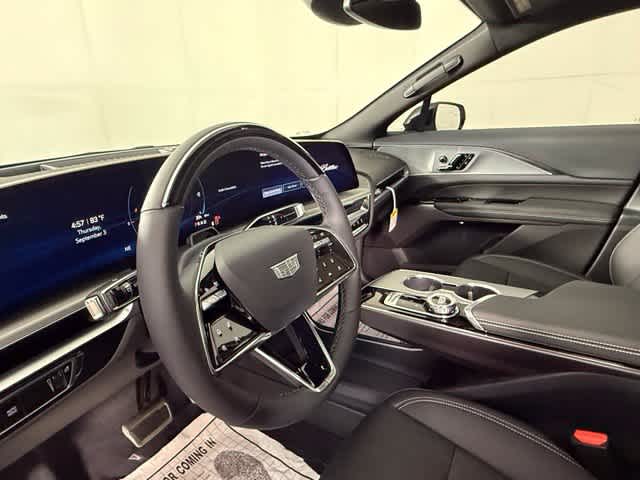 New 2027 Vibrant White Tricoat Cadillac Sport image 17