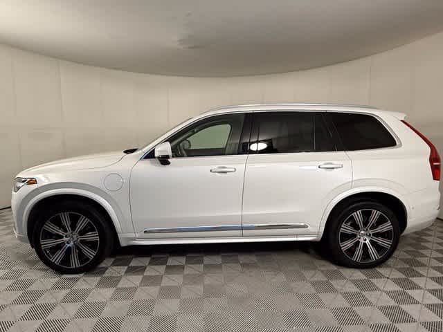 Used 2021  Volvo Inscription image 3