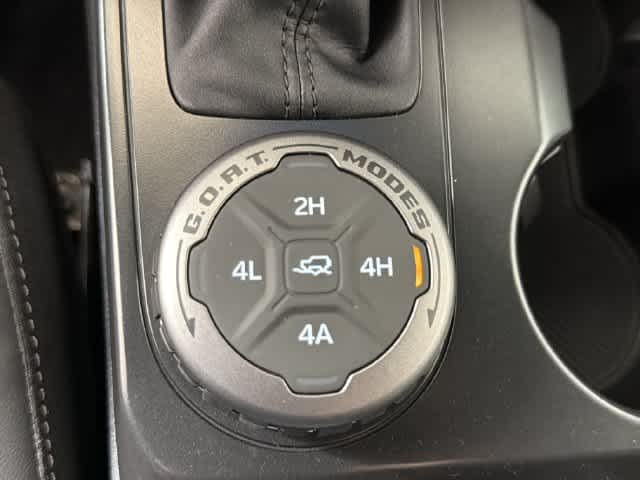 New 2026 Desert Sand Ford Outer Banks image 4