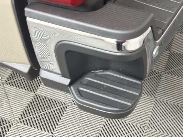 New 2027 T9/MARSH GRAY Ford  image 23