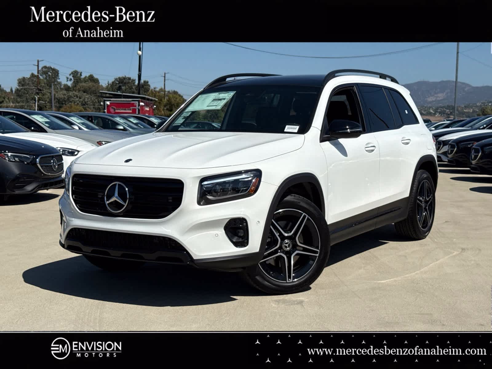 Polar White 2026 Mercedes-Benz GLB SUV / Crossover Front-Wheel Drive 8-Speed Dual Clutch