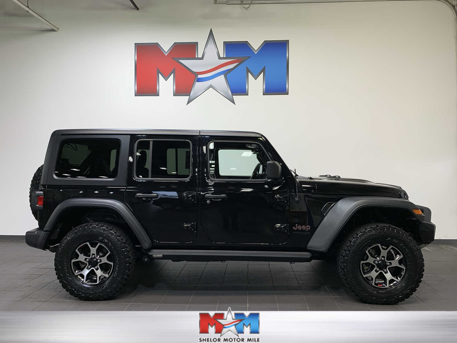 used 2020 Jeep Wrangler Unlimited car, priced at $42,989
