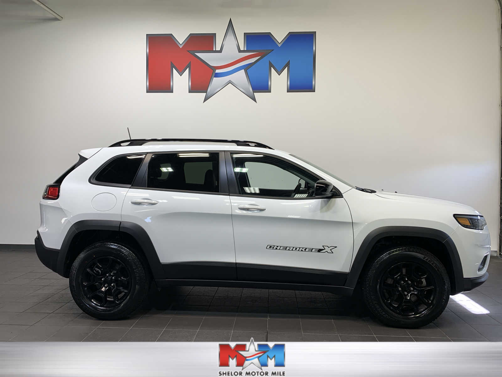 used 2022 Jeep Cherokee car, priced at $30,985