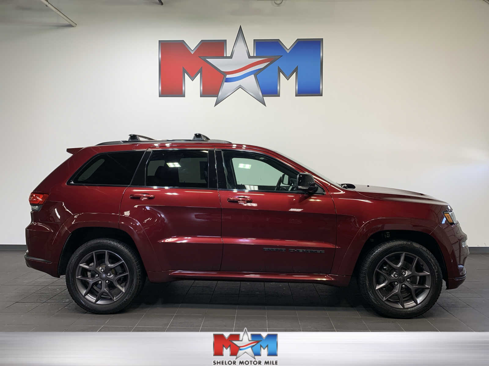 used 2020 Jeep Grand Cherokee car, priced at $32,789