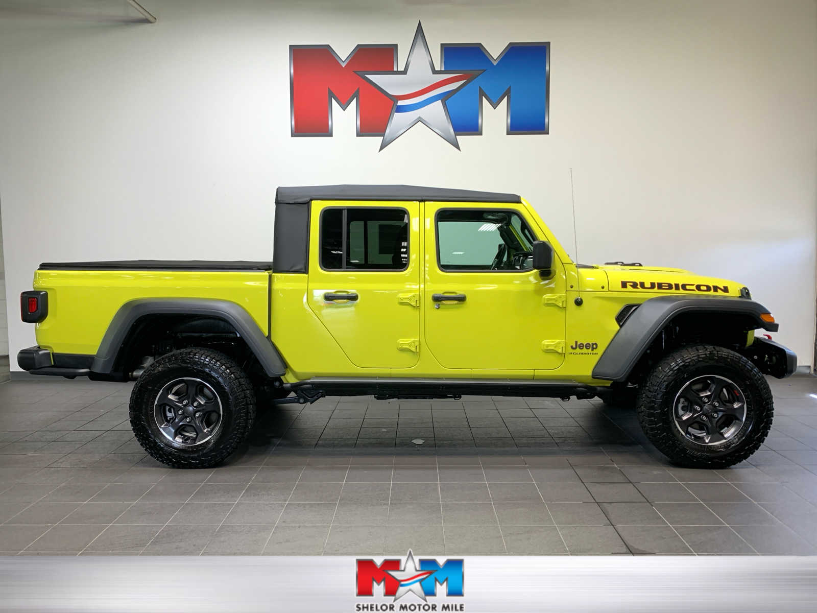 used 2023 Jeep Gladiator car, priced at $50,989