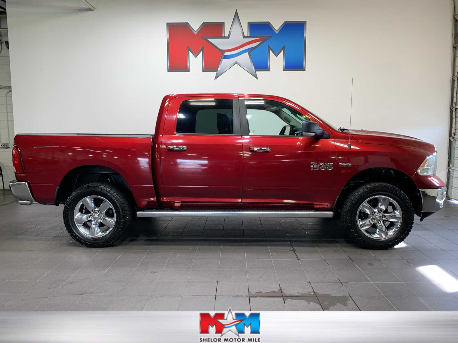 used 2015 Ram 1500 car, priced at $17,989