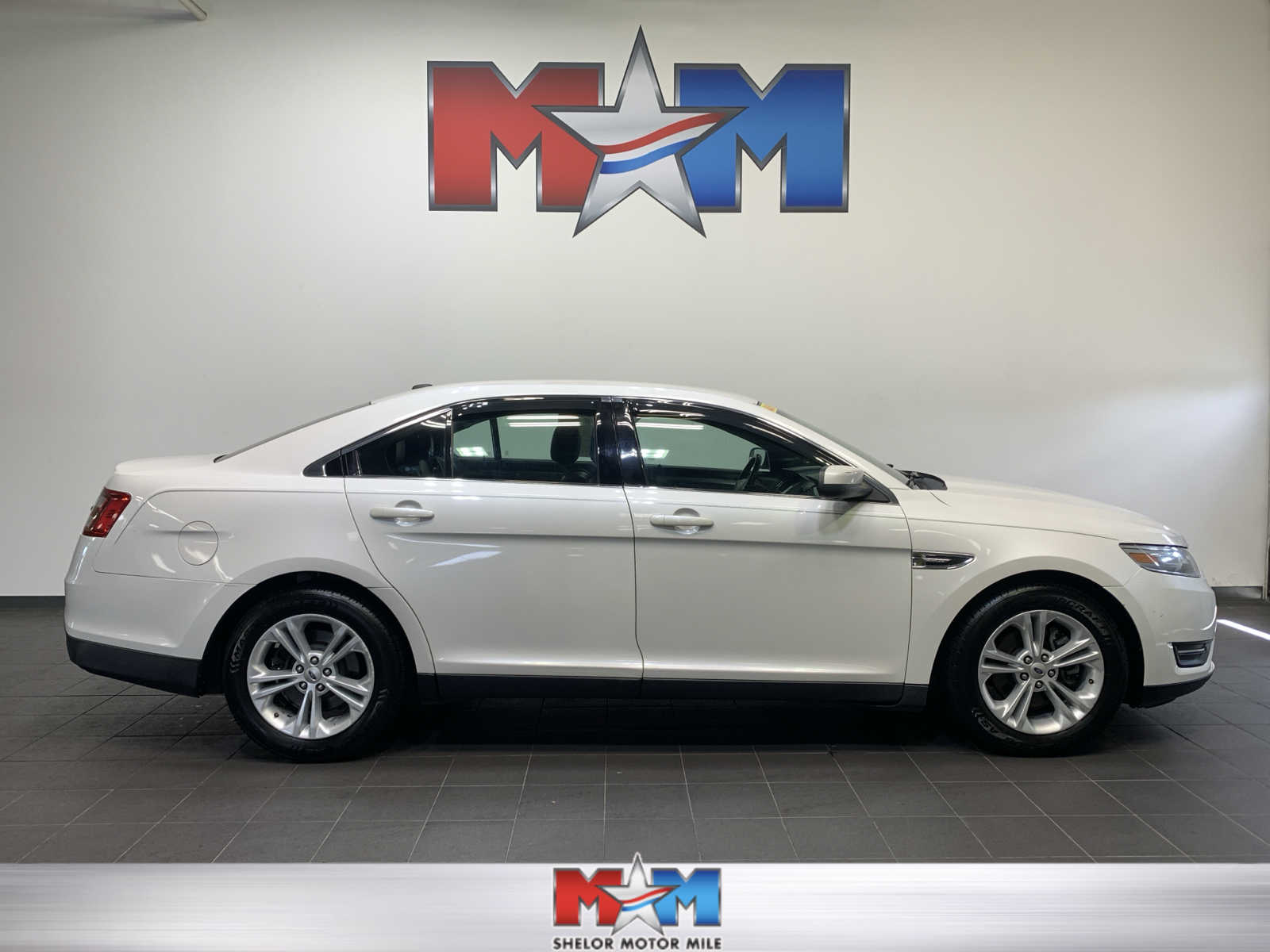 used 2013 Ford Taurus car, priced at $13,489
