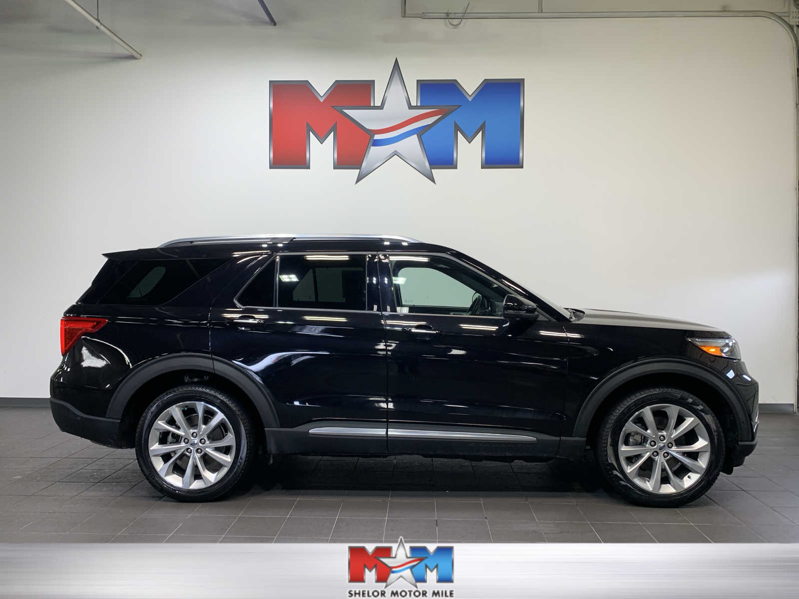 used 2021 Ford Explorer car, priced at $39,484