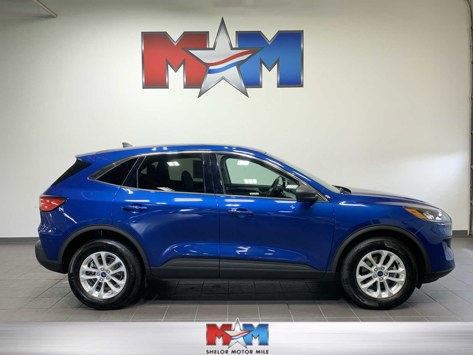 used 2022 Ford Escape car, priced at $26,889