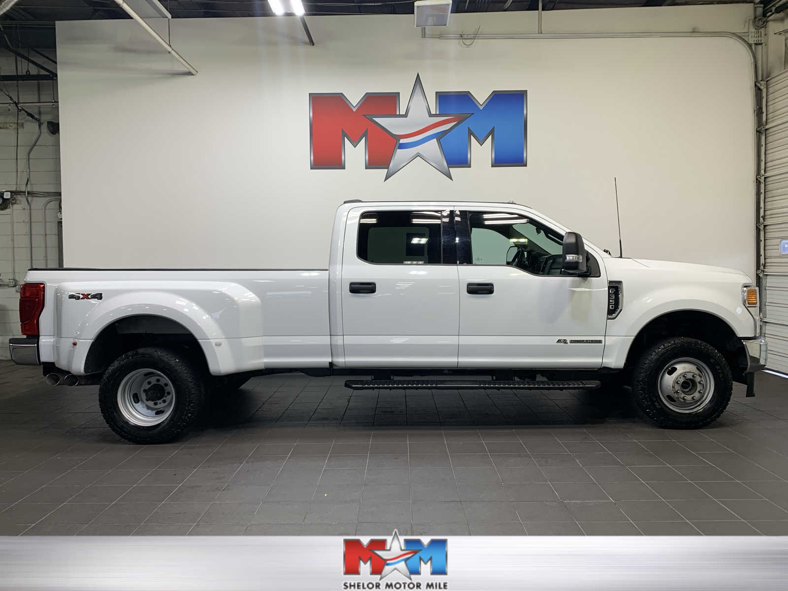 used 2022 Ford Super Duty F-350 DRW car, priced at $59,988