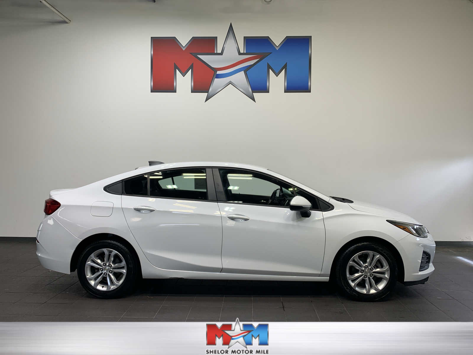used 2019 Chevrolet Cruze car, priced at $19,985