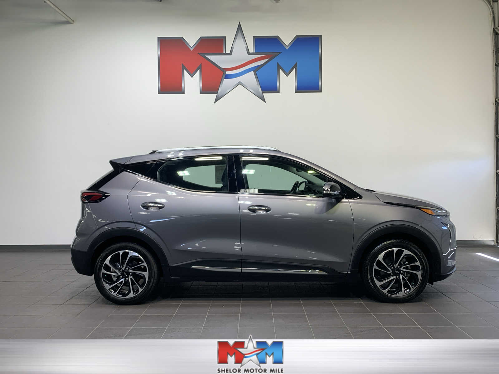 used 2023 Chevrolet Bolt EUV car, priced at $25,989