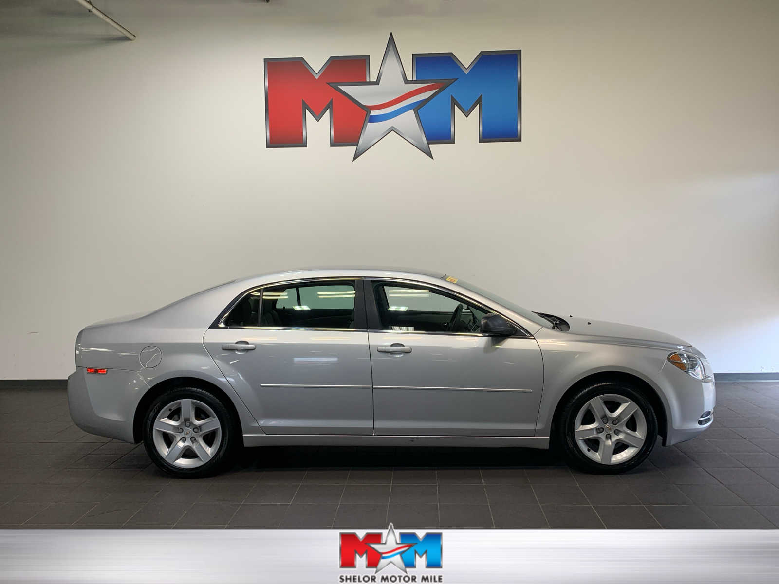 used 2009 Chevrolet Malibu car, priced at $9,987