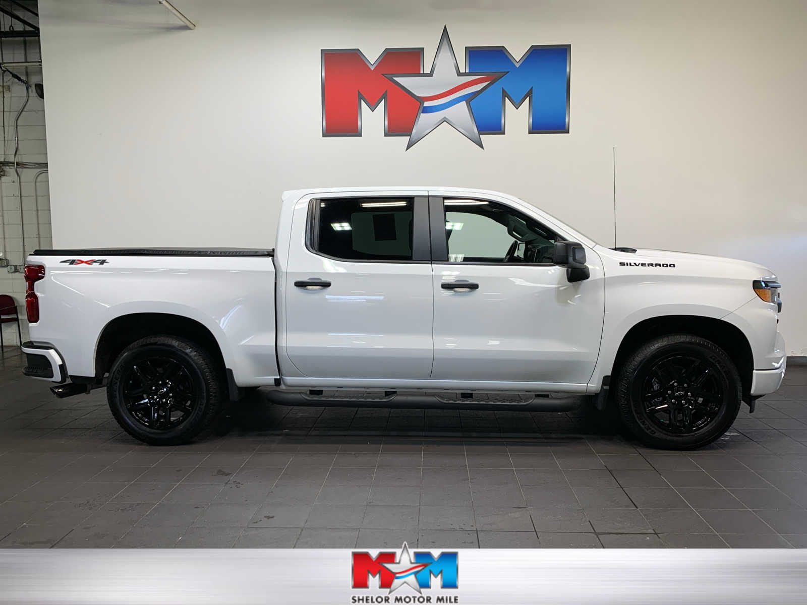 used 2023 Chevrolet Silverado 1500 car, priced at $42,989