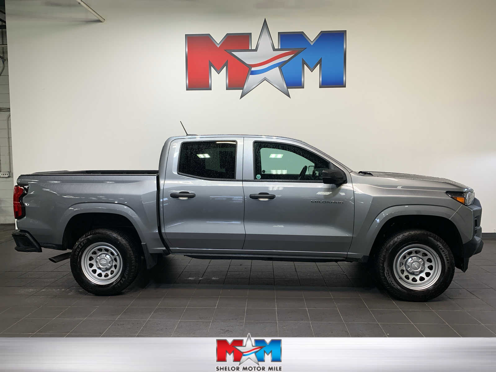 used 2023 Chevrolet Colorado car, priced at $32,985