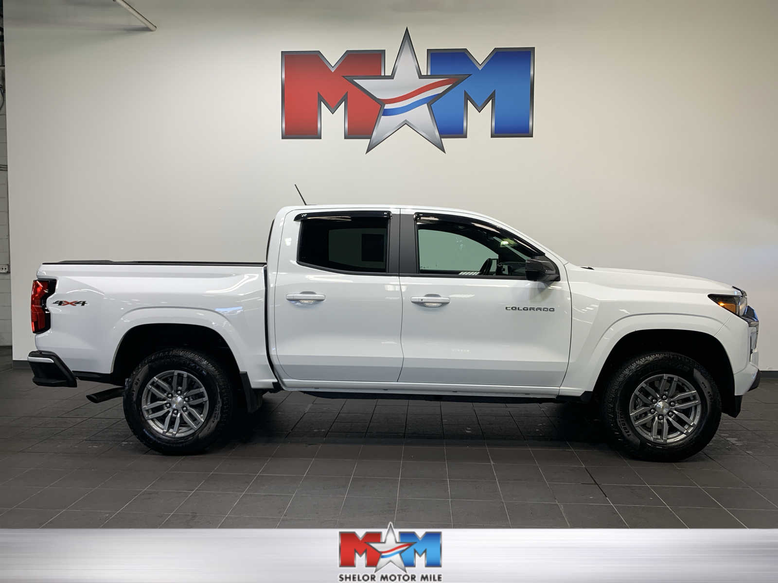 used 2023 Chevrolet Colorado car, priced at $43,989