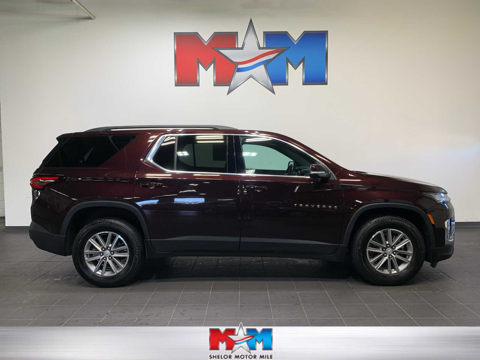 used 2023 Chevrolet Traverse car, priced at $37,488