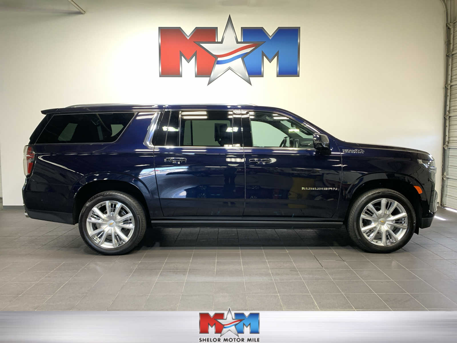 used 2023 Chevrolet Suburban car, priced at $77,989