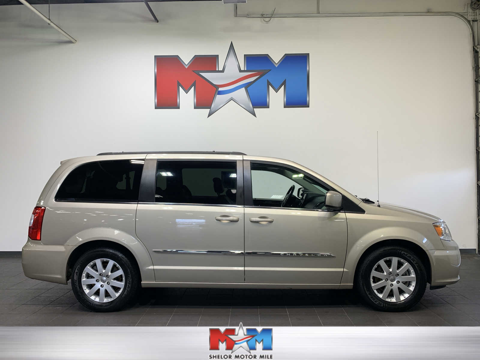 used 2016 Chrysler Town & Country car, priced at $14,989
