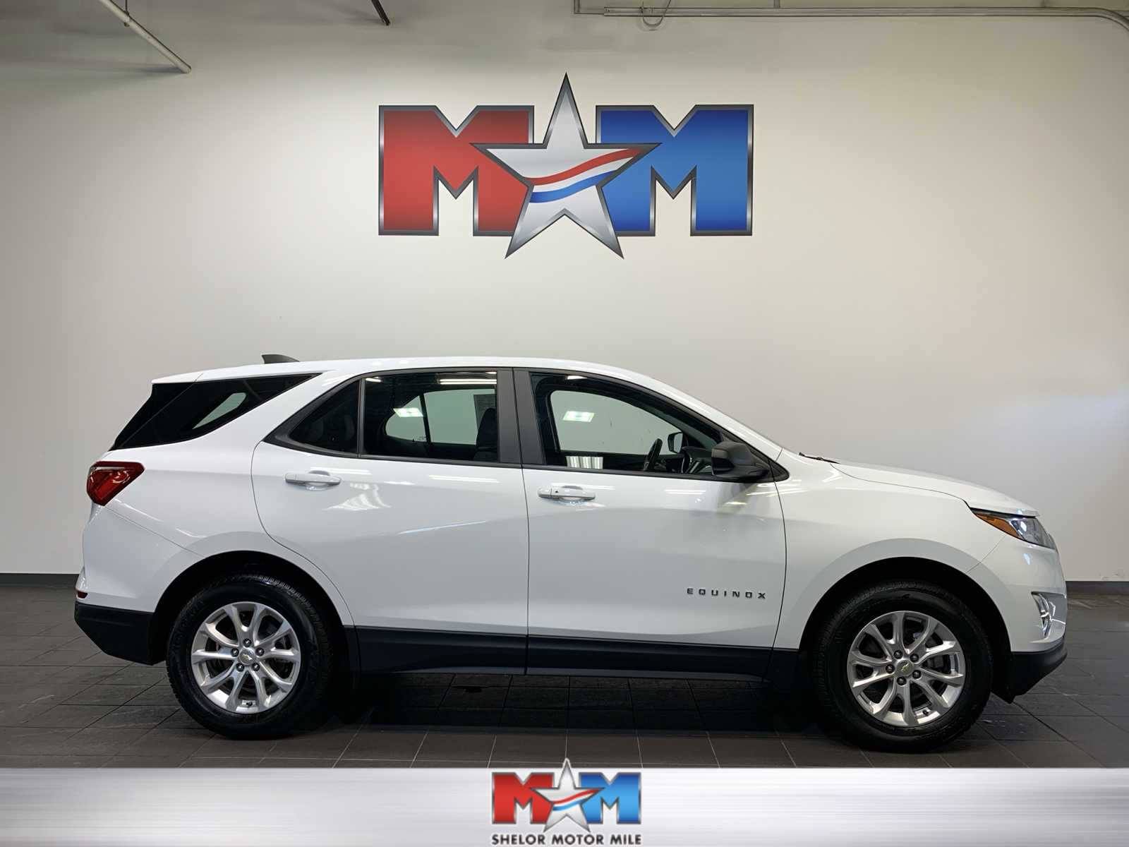 used 2020 Chevrolet Equinox car, priced at $20,989