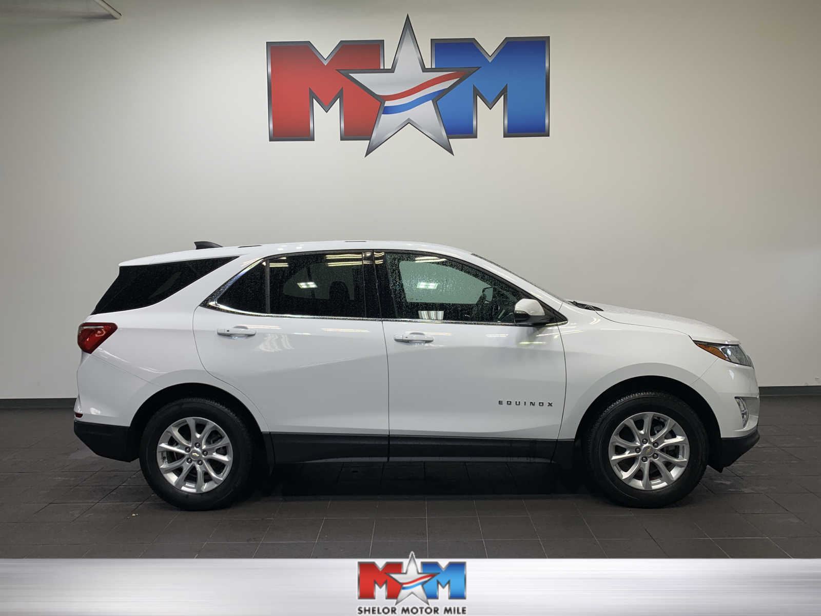 used 2019 Chevrolet Equinox car, priced at $23,989