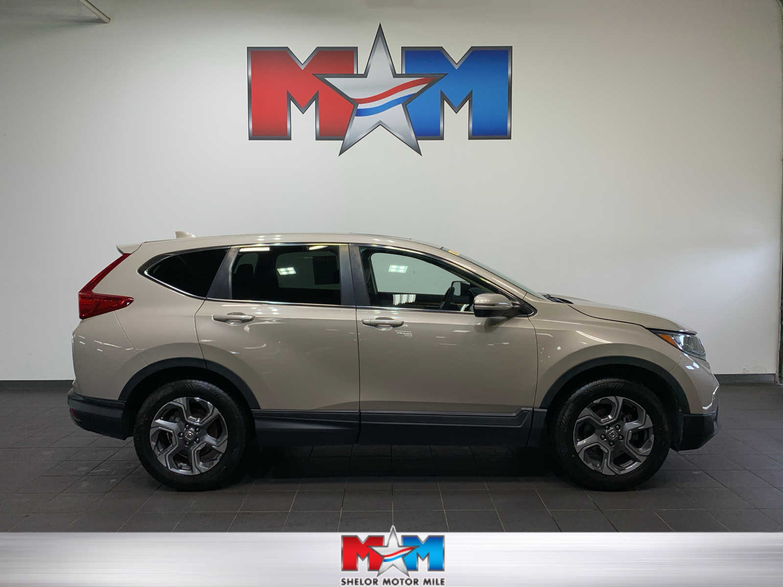 used 2018 Honda CR-V car, priced at $18,489