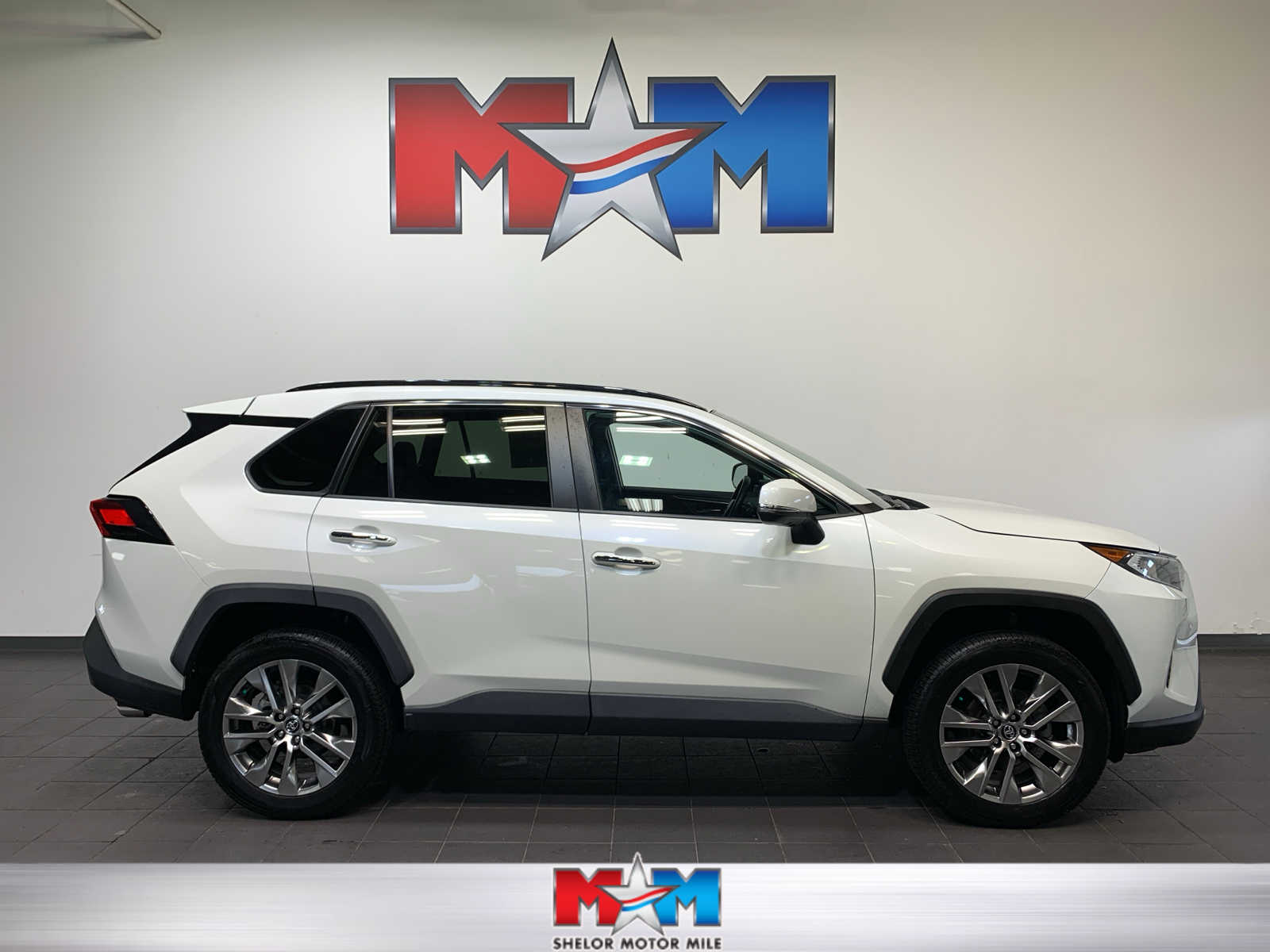 used 2020 Toyota RAV4 car, priced at $31,489