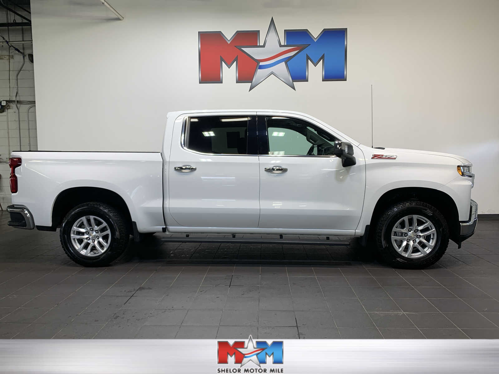 used 2019 Chevrolet Silverado 1500 car, priced at $39,985