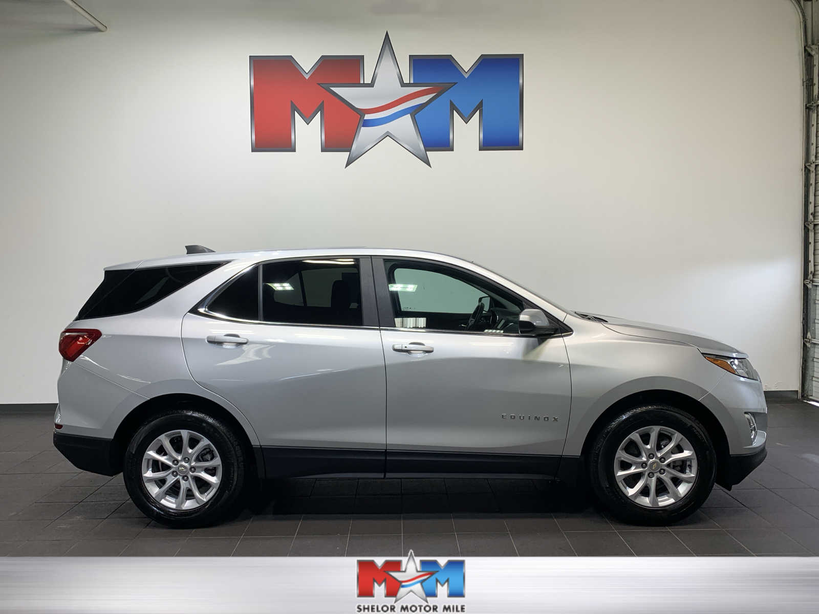 used 2021 Chevrolet Equinox car, priced at $25,385