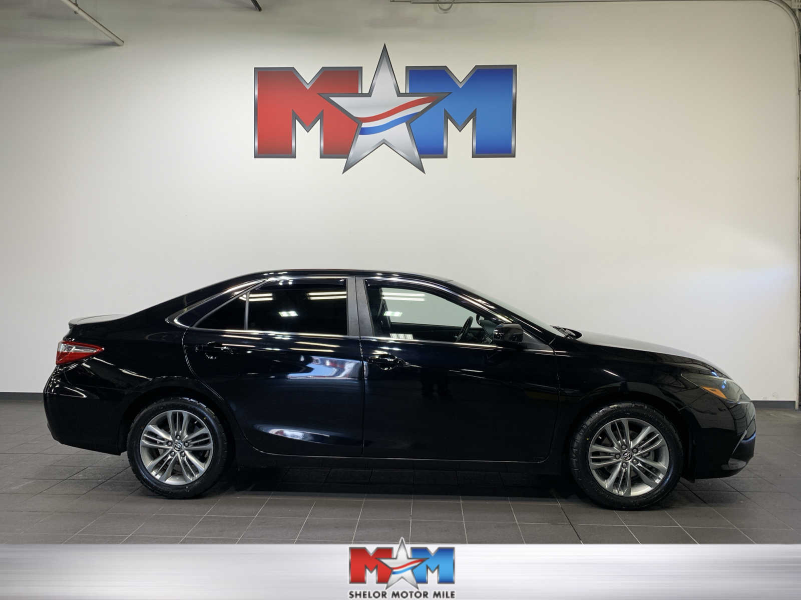 used 2015 Toyota Camry car, priced at $21,989