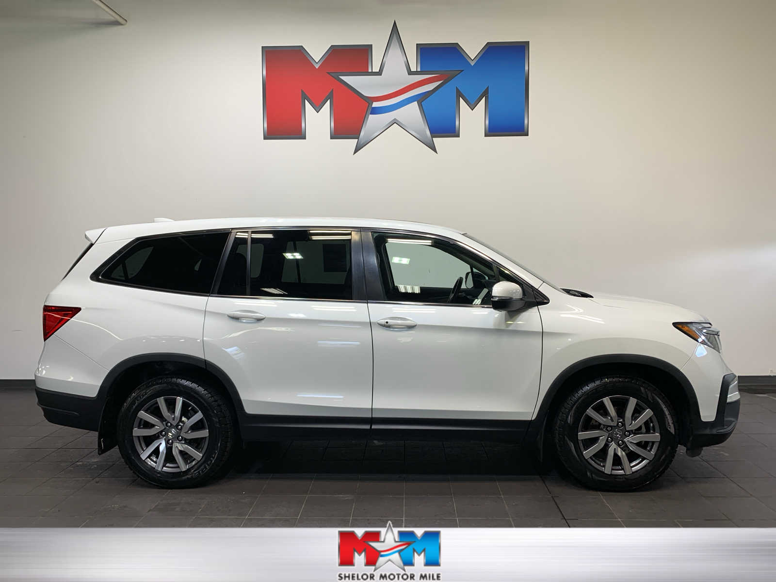 used 2020 Honda Pilot car, priced at $27,489