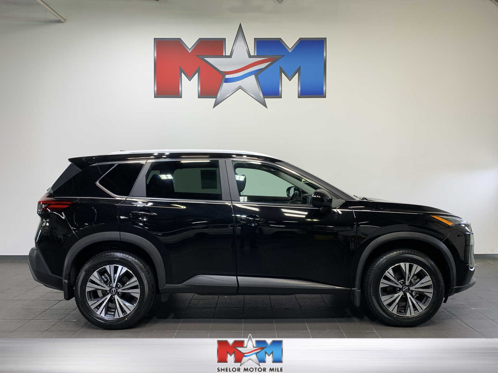 used 2023 Nissan Rogue car, priced at $29,985