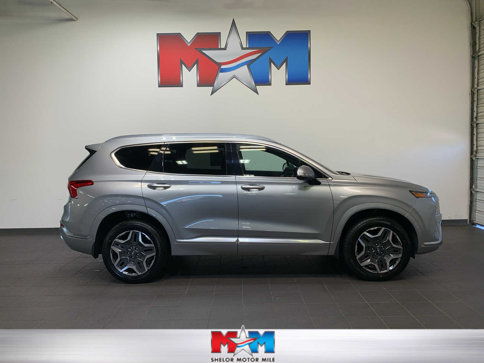 used 2021 Hyundai Santa Fe car, priced at $33,987