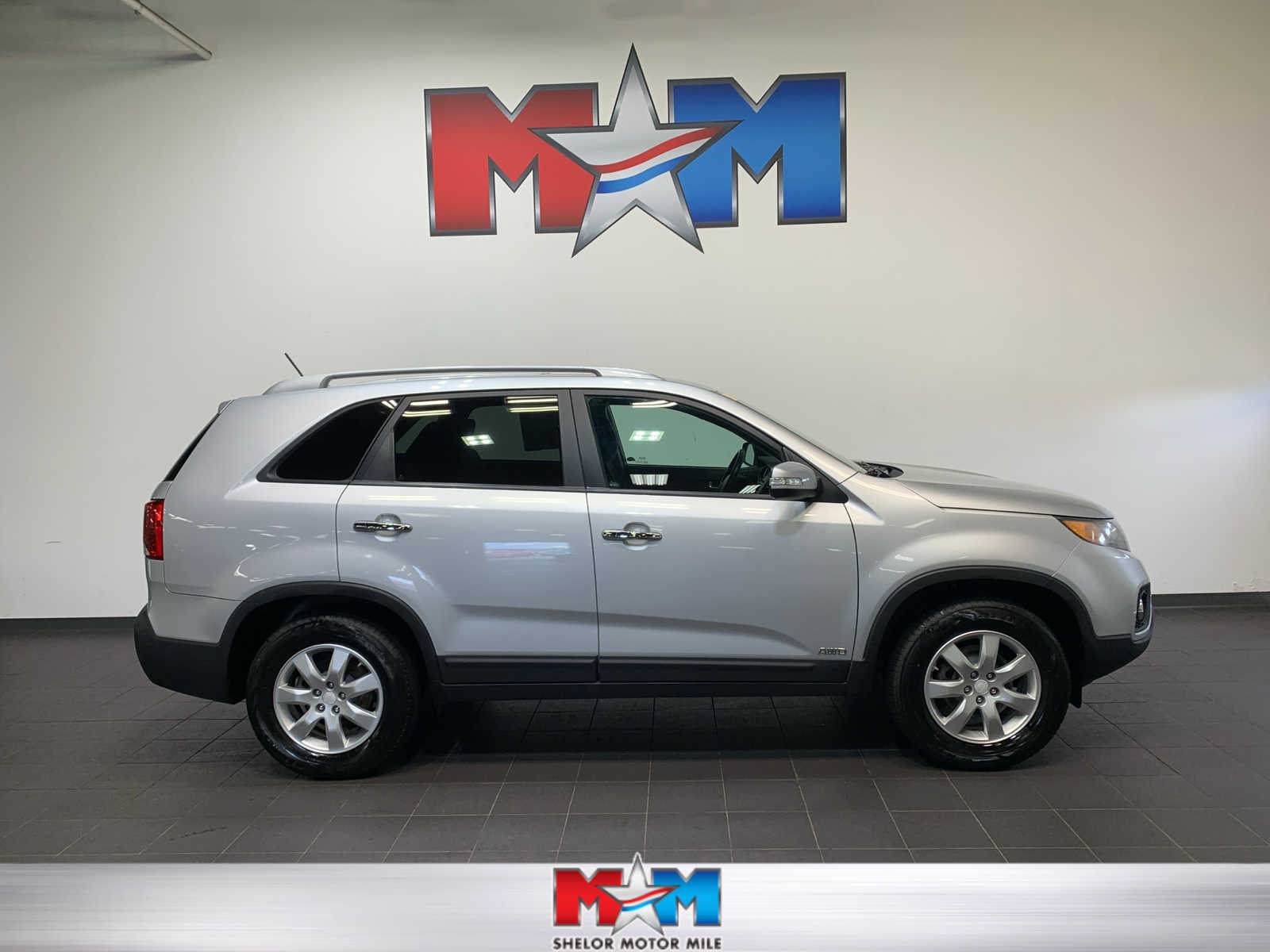 used 2011 Kia Sorento car, priced at $11,489