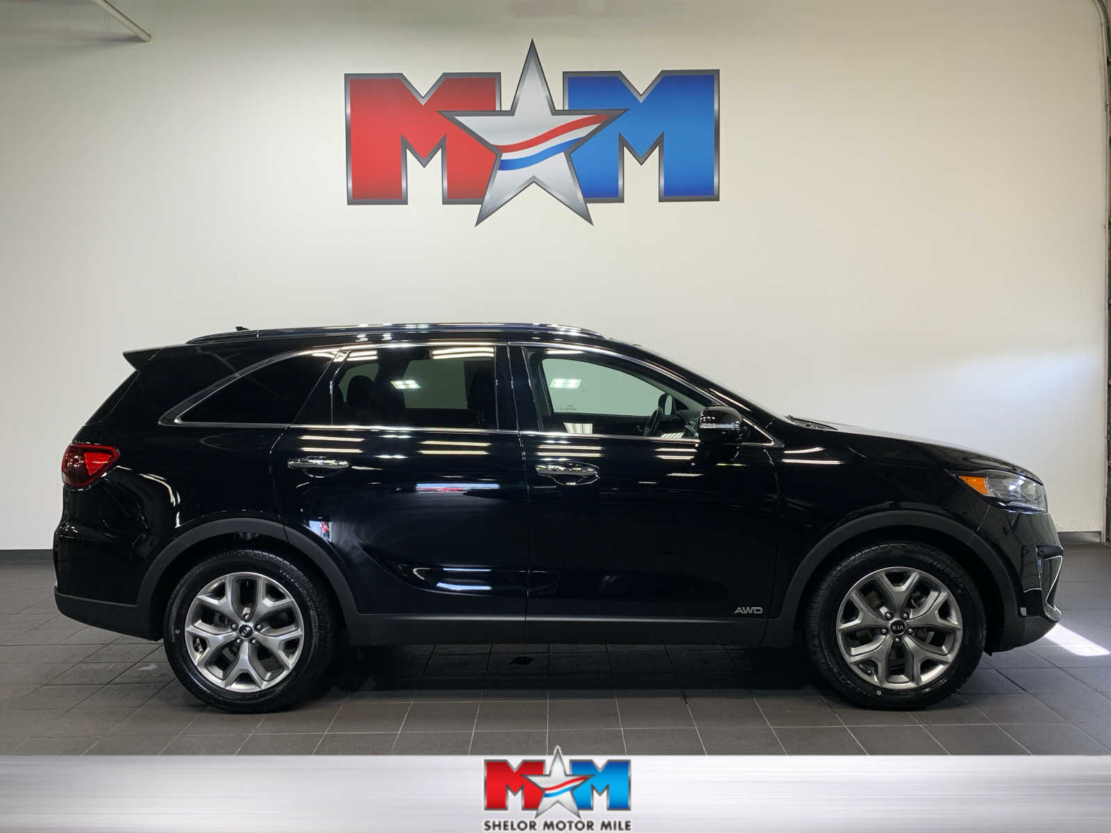 used 2019 Kia Sorento car, priced at $25,685