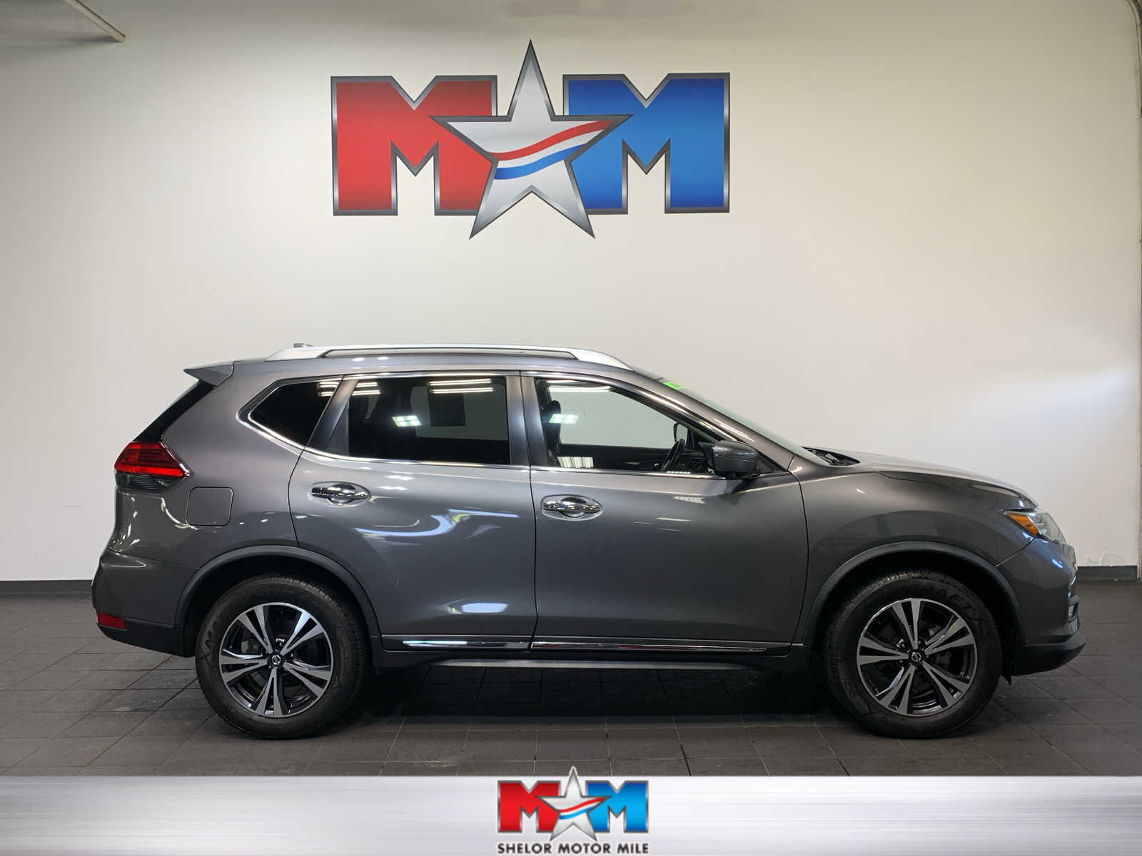 used 2017 Nissan Rogue car, priced at $20,989