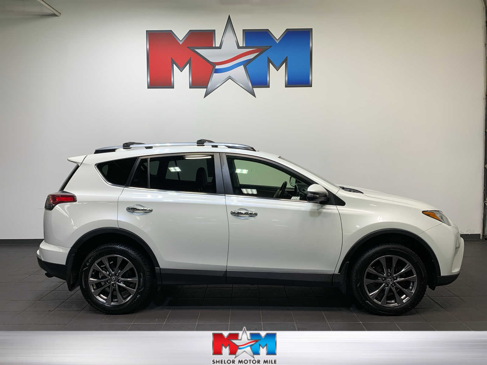 used 2018 Toyota RAV4 car, priced at $27,989