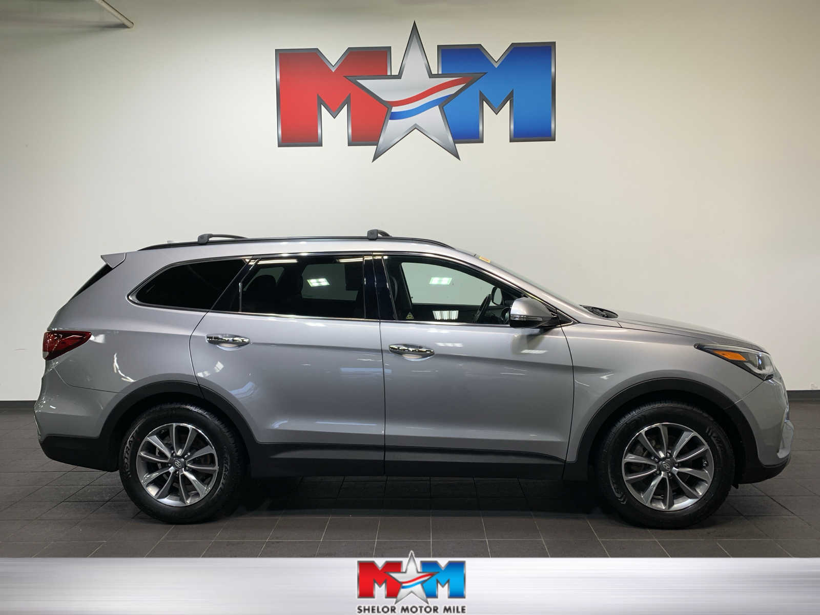 used 2017 Hyundai Santa Fe car, priced at $16,789