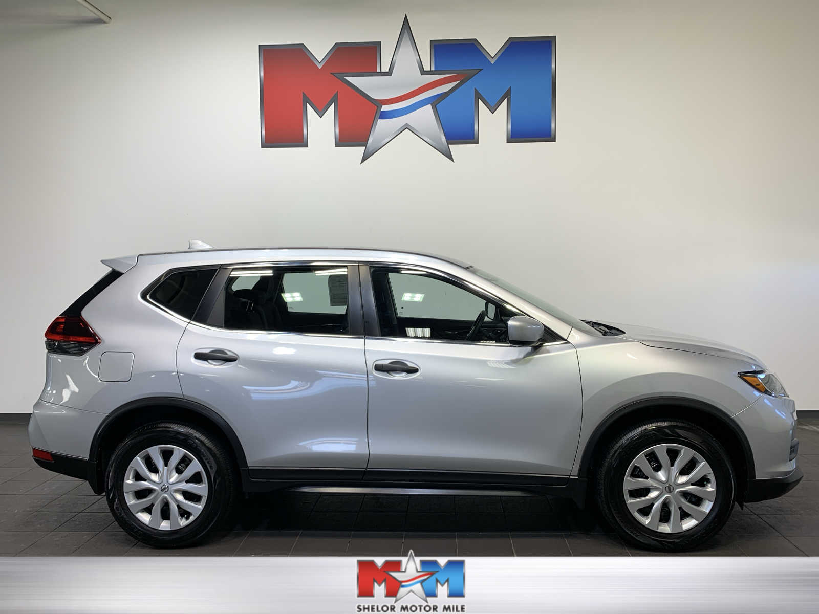 used 2018 Nissan Rogue car, priced at $18,780