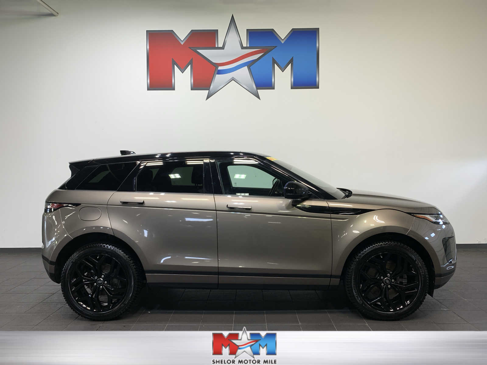 used 2020 Land Rover Range Rover Evoque car, priced at $25,489
