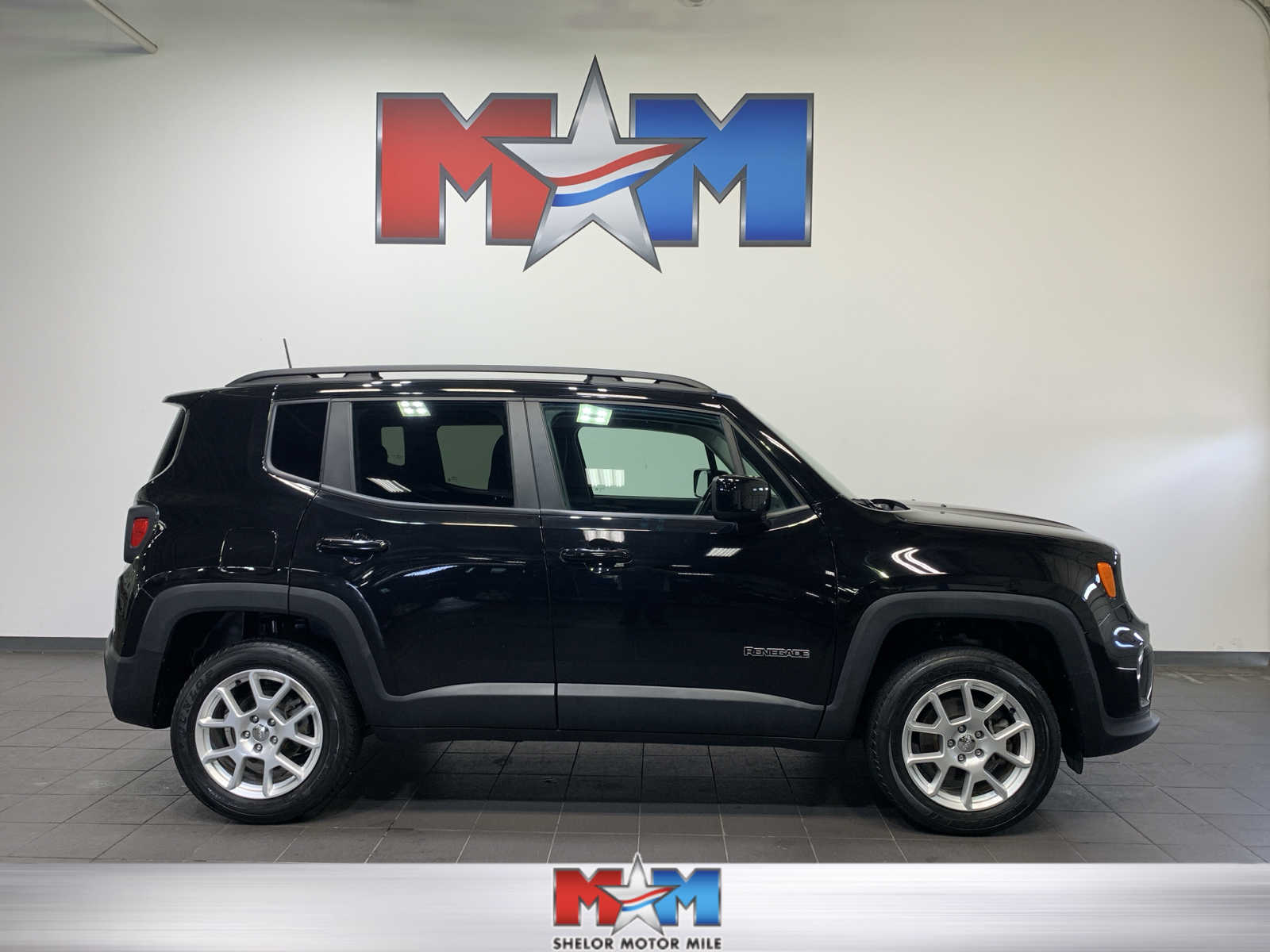 used 2020 Jeep Renegade car, priced at $26,489