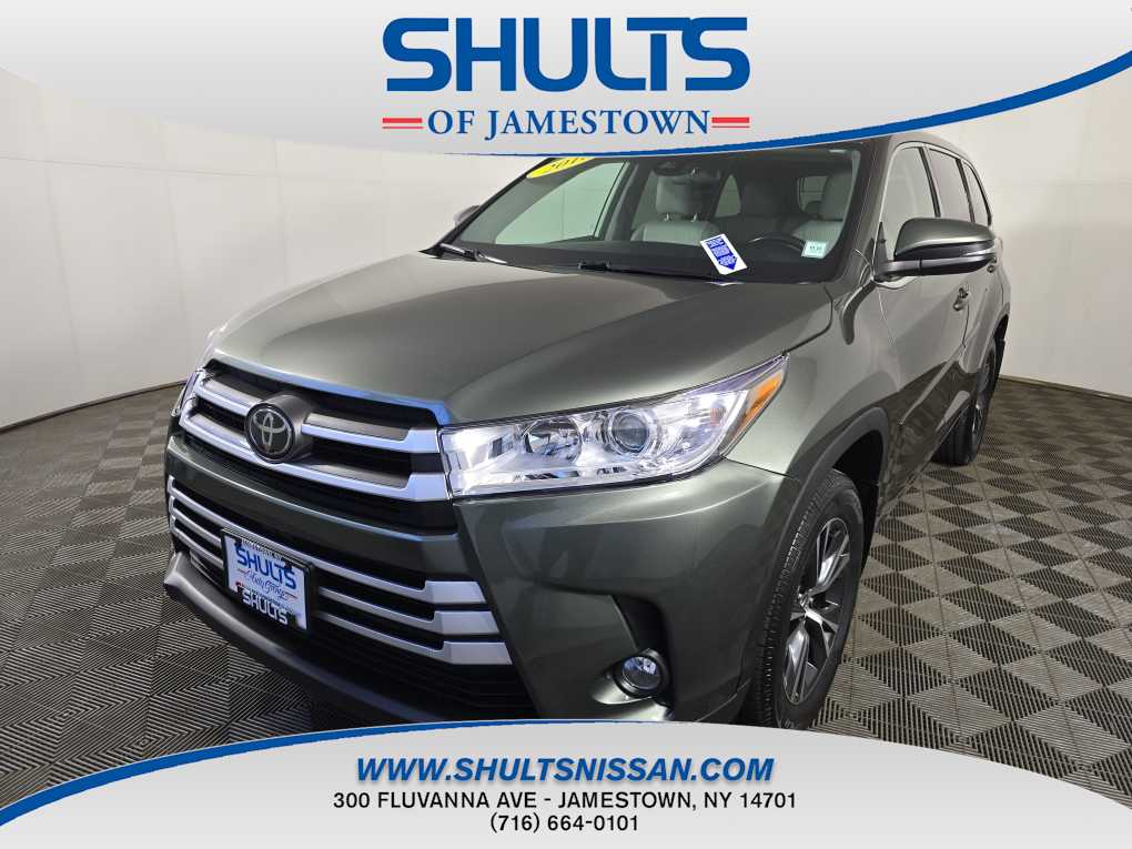 used 2018 Toyota Highlander car, priced at $22,400