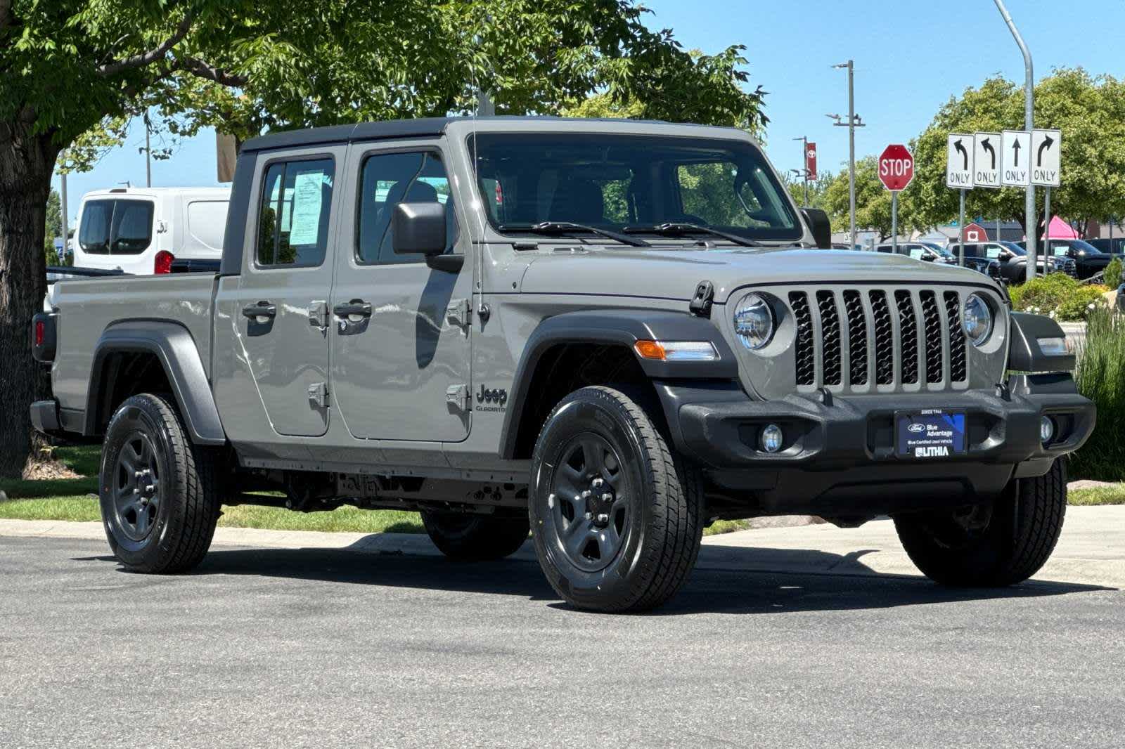 used 2020 Jeep Gladiator car, priced at $31,995