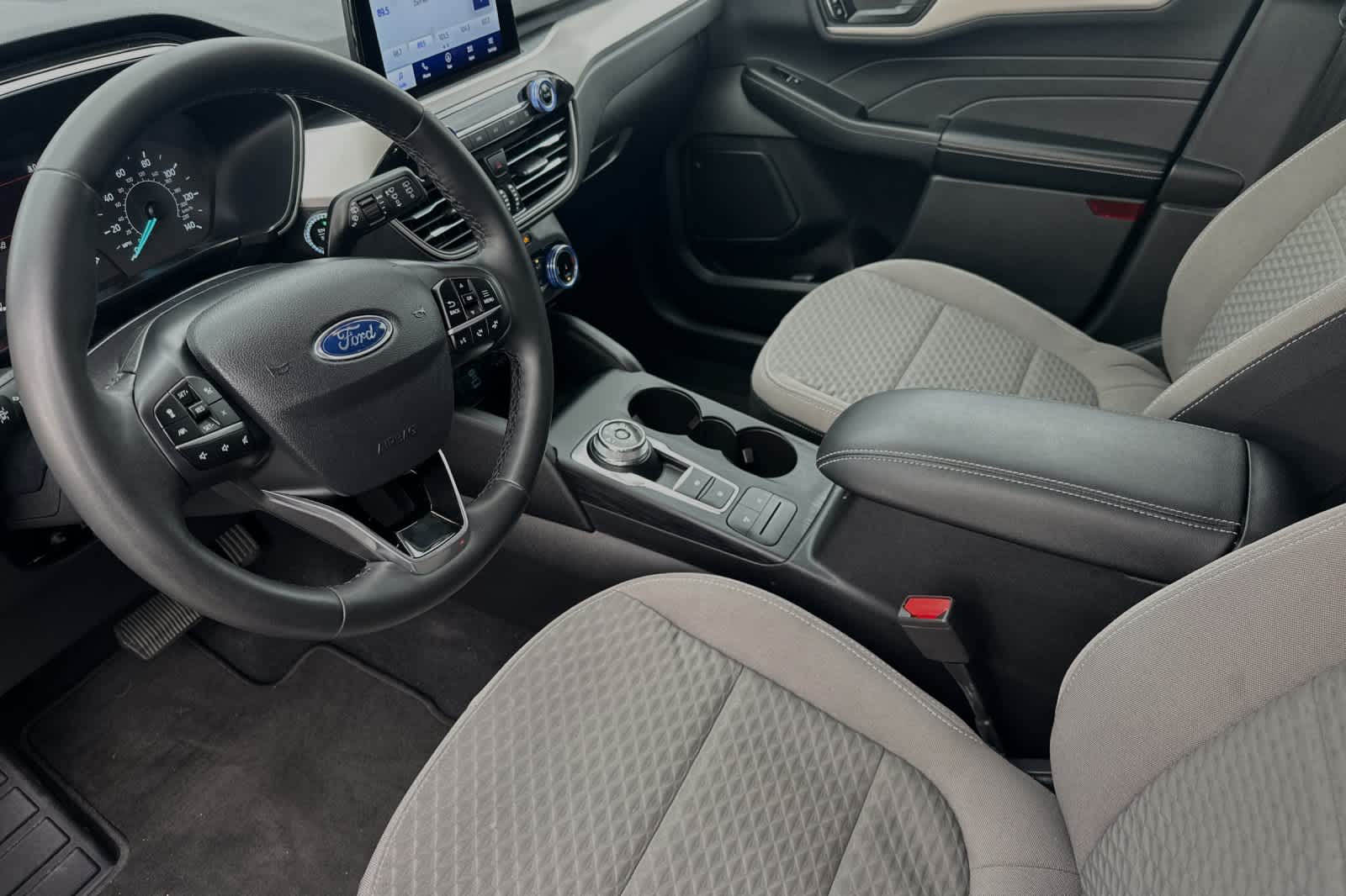 used 2022 Ford Escape car, priced at $19,995