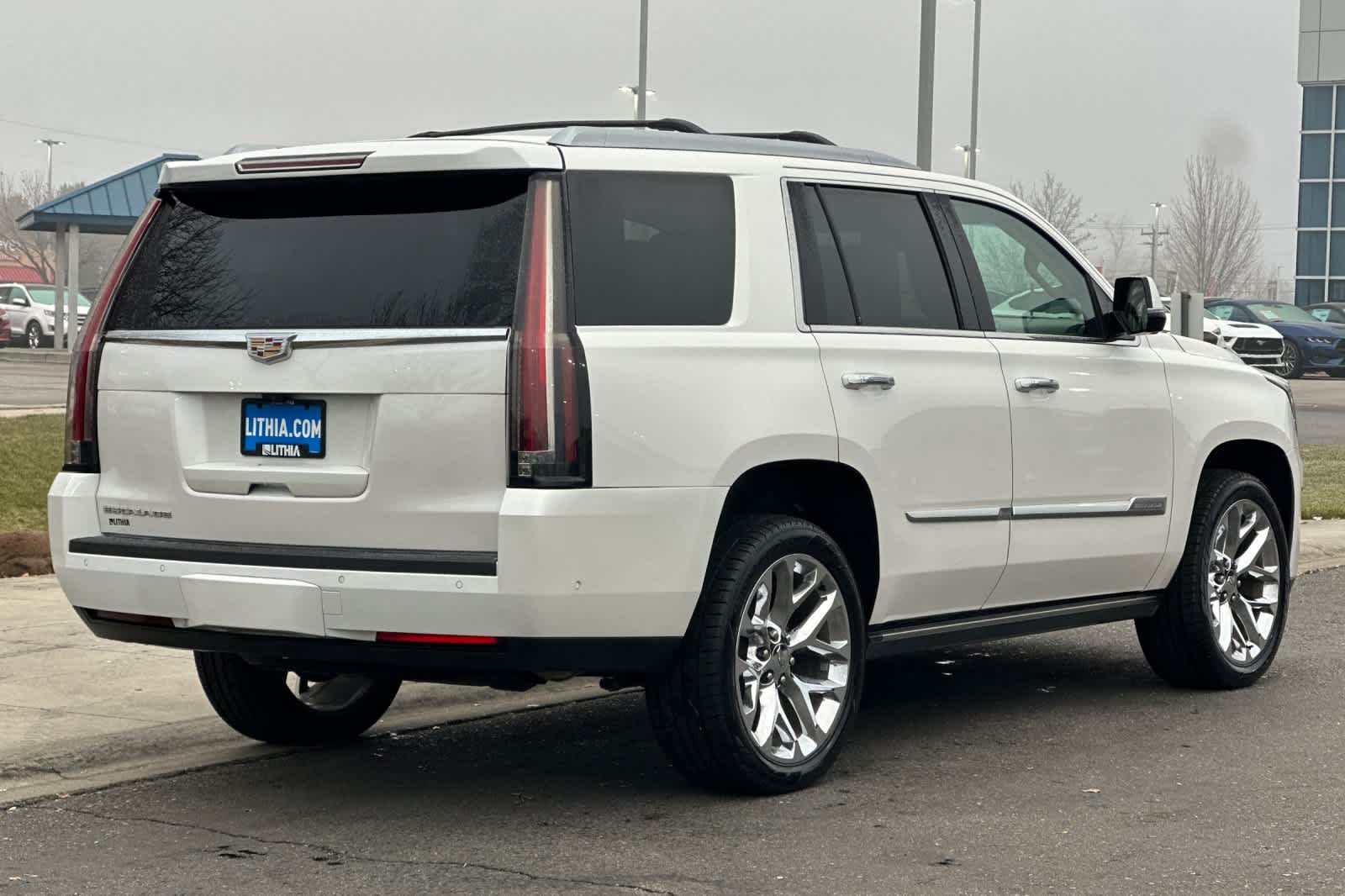 used 2019 Cadillac Escalade car, priced at $34,995