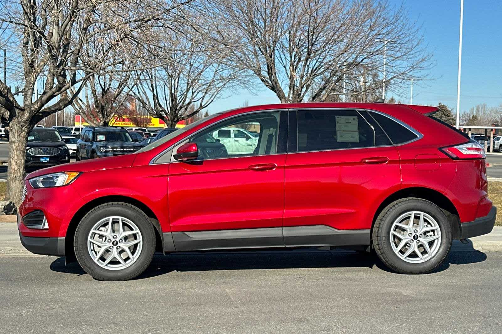 used 2024 Ford Edge car, priced at $36,995