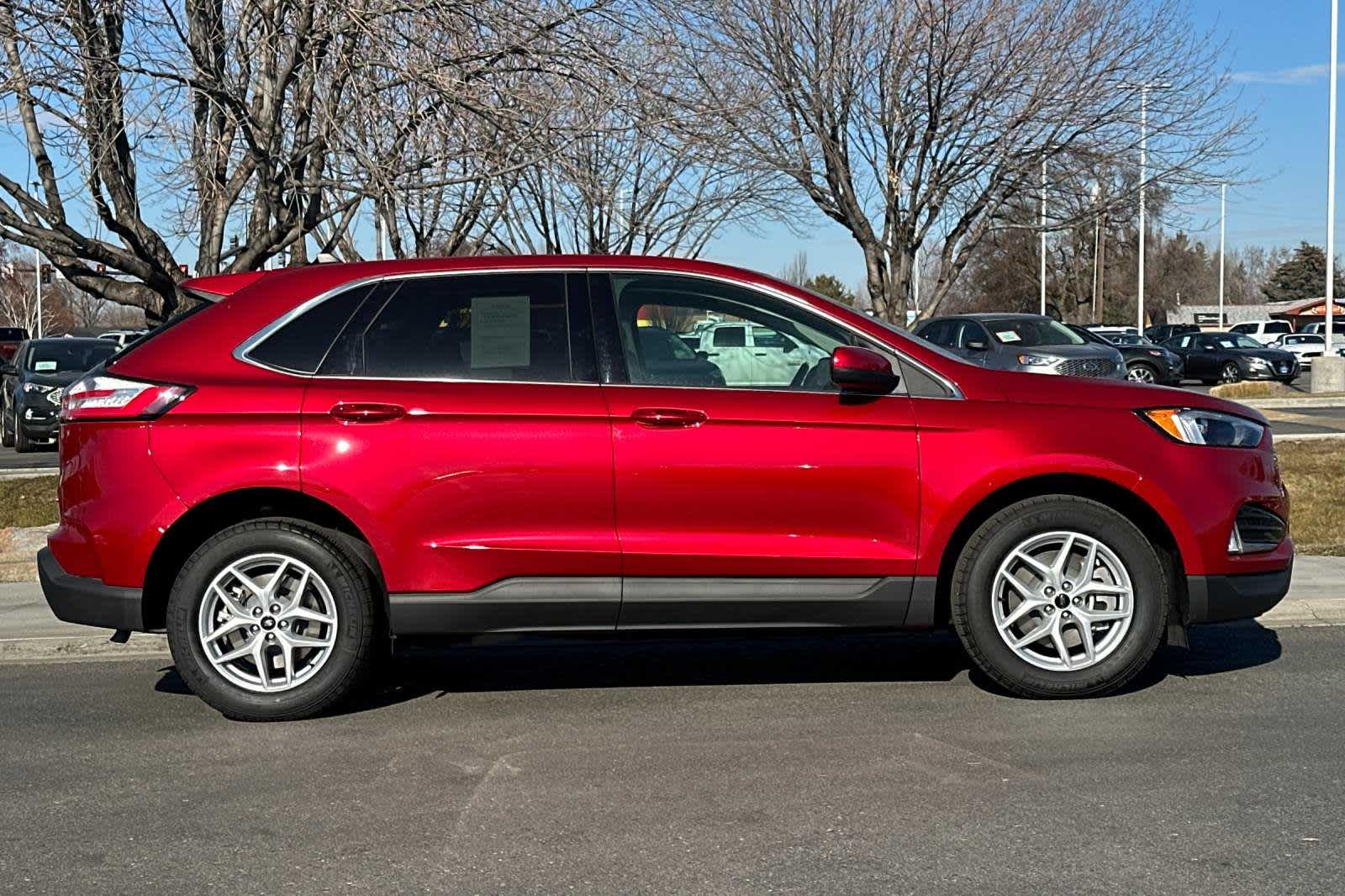 used 2024 Ford Edge car, priced at $36,995