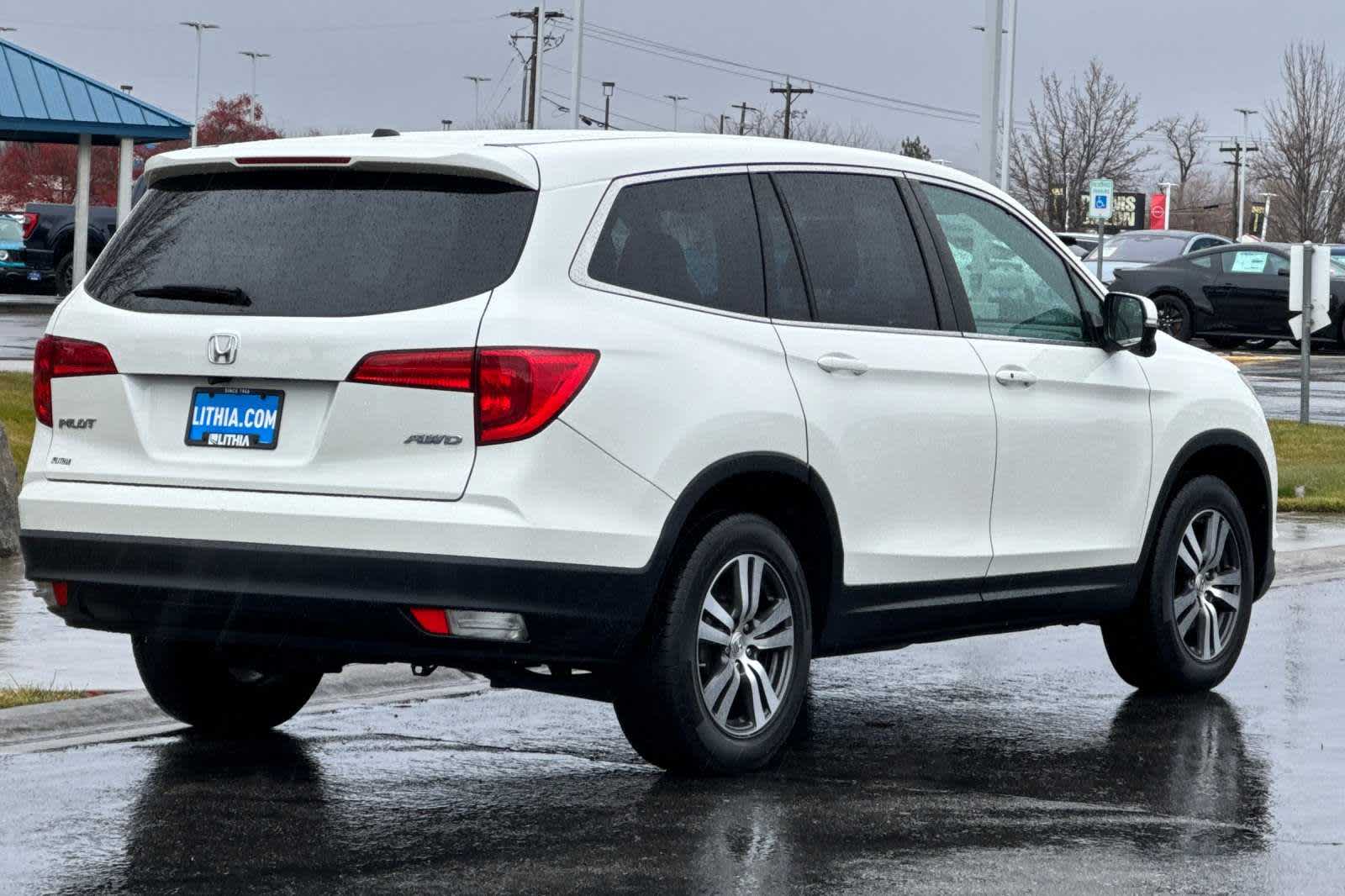 used 2017 Honda Pilot car, priced at $18,995